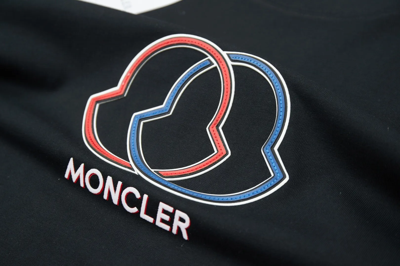 ✨MONC✨🆕25SS New Arrival · 260 100% · 32 1X 1 · · ：White/Black/Gray/Blue Size：S/M/L/XL
